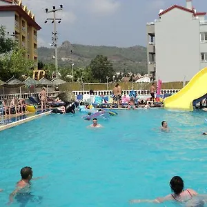 oteli̇ zi̇yaret edi̇n